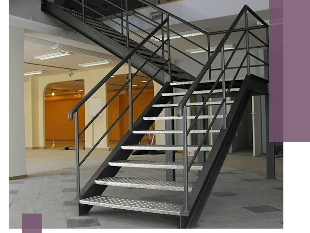 Лестницы для офиса в Великом Устюге: изготовление, монтаж, демонтаж