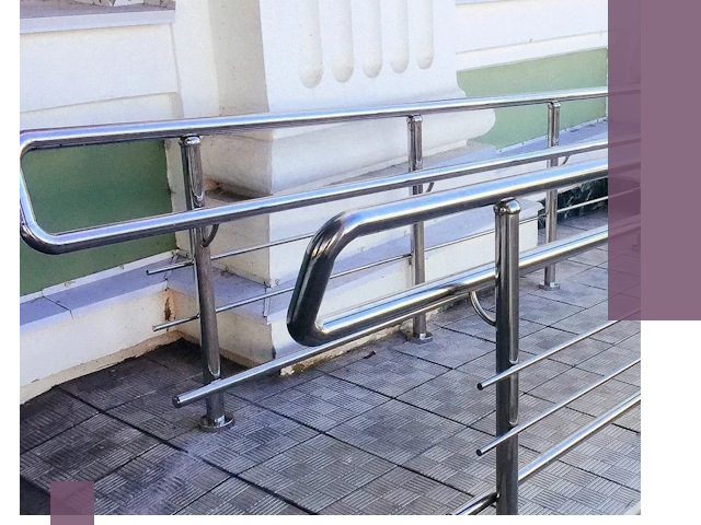 Ограждения пандусов из металла и нержавейки в Великом Устюге