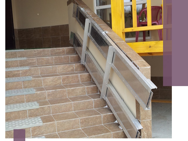 Откидные пандусы под ключ в Великом Устюге — монтаж и демонтаж