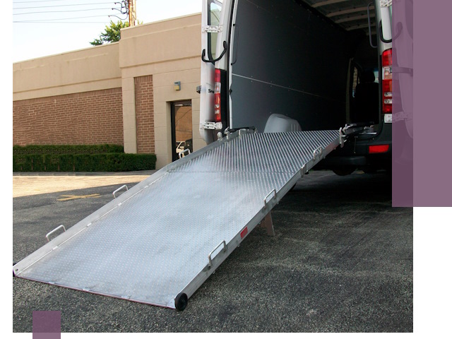 Мобильные пандусы в Великом Устюге — производство, монтаж и аренда