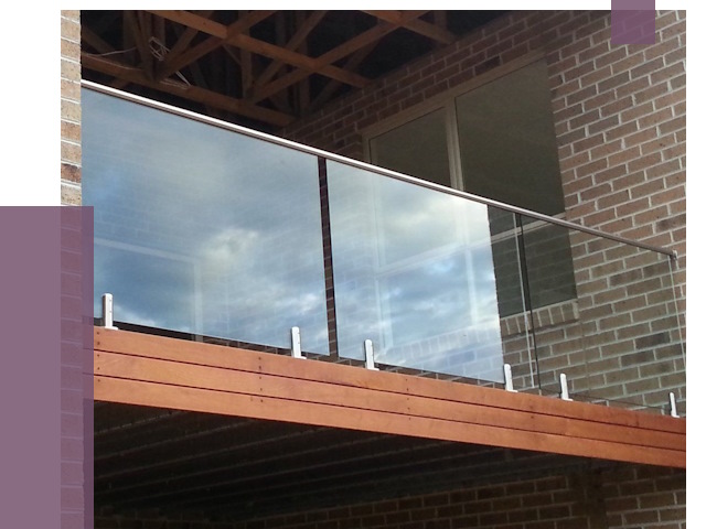 Стеклянные парапеты на крыше и террасе в Великом Устюге от 11451 руб. | ПРОЛЁТ-Влс