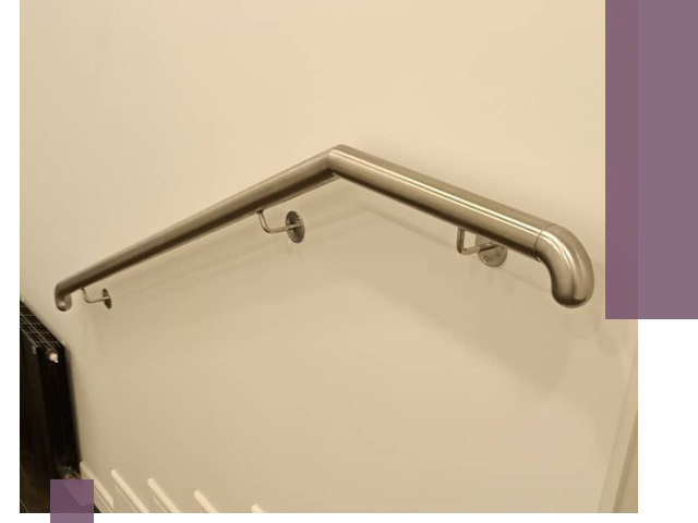 Изготовление пристенных поручней в Великом Устюге под ключ за сроки