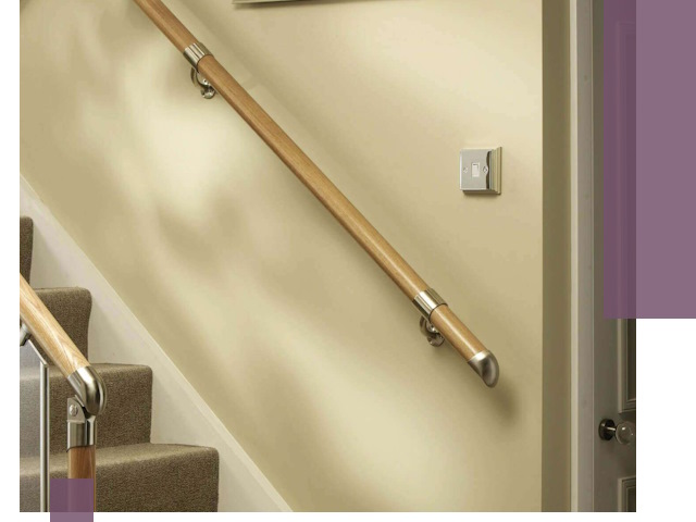 Монтаж пристенных поручней профессионально в Великом Устюге